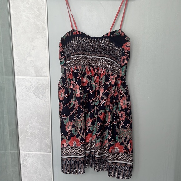 Band of Gypsies floral dress - Picture 4 of 5